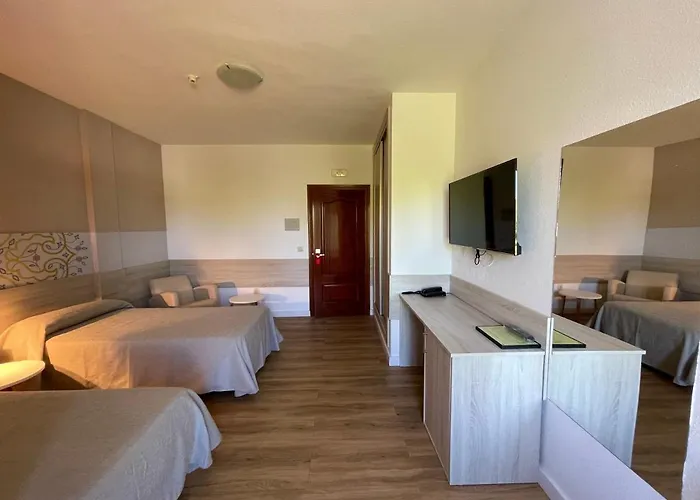 Balneario Fuentes Del Trampal